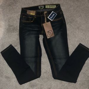 NWT Size 3 Dark Blue Skinny Jeans!